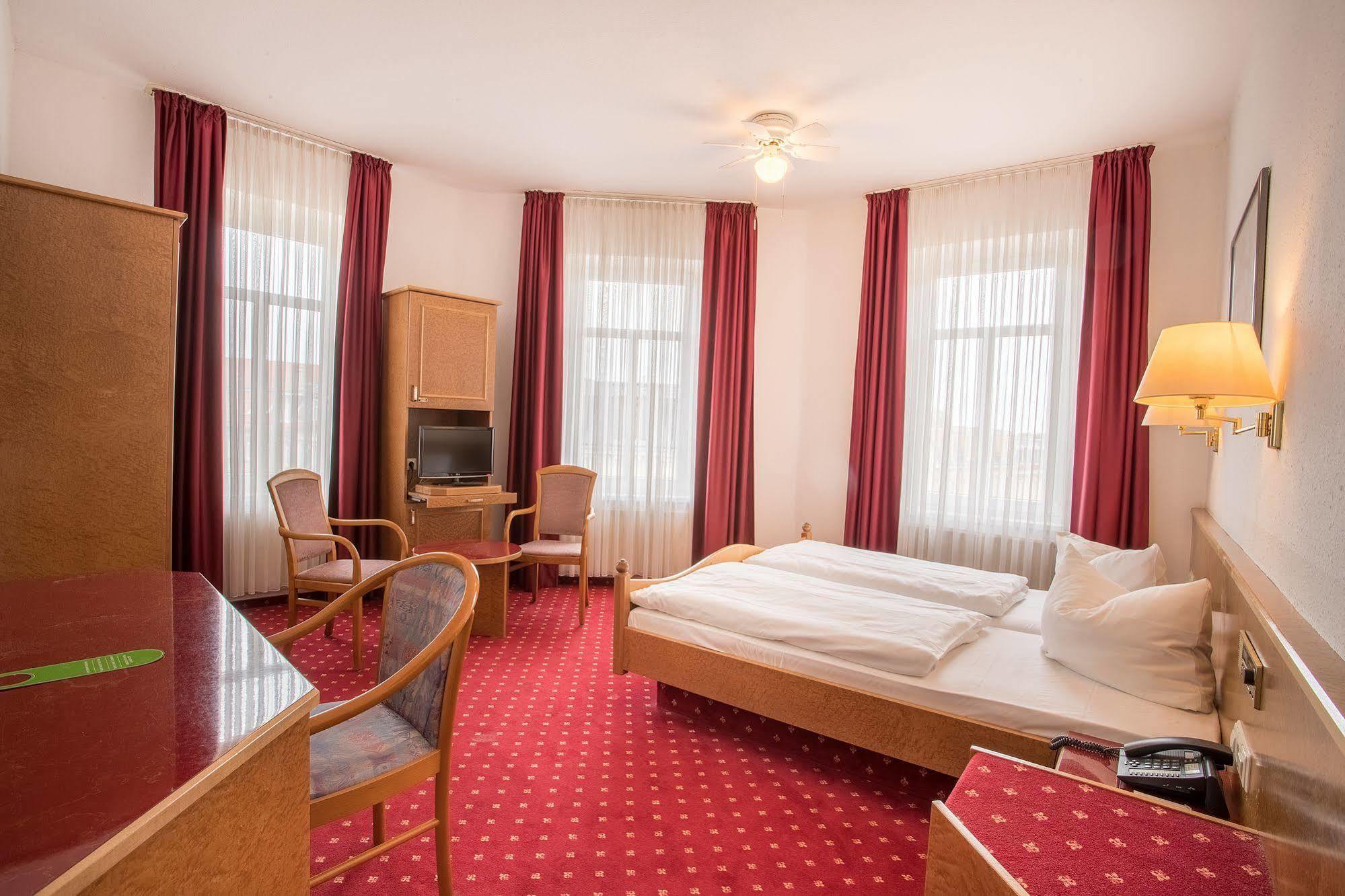 Hotel Astoria 4*